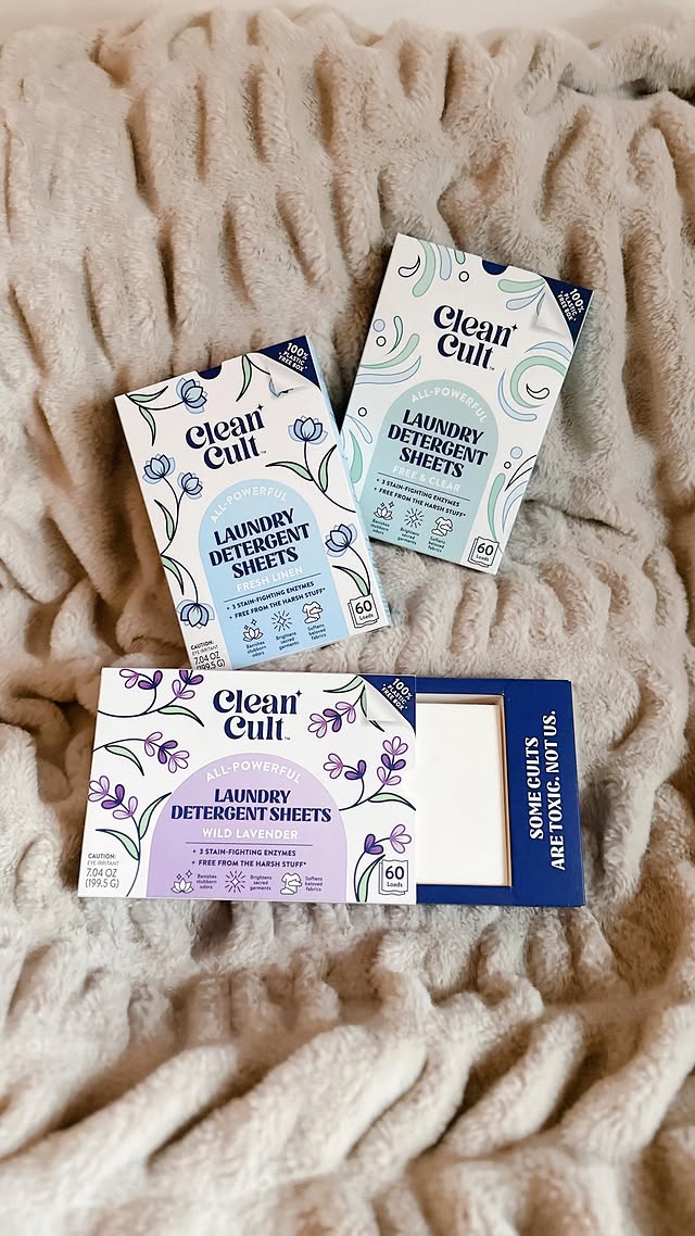 Instagram post by @ashlieewing_ for Cleancult. Caption reads: Join the cult! @cleancult their laundry detergent....