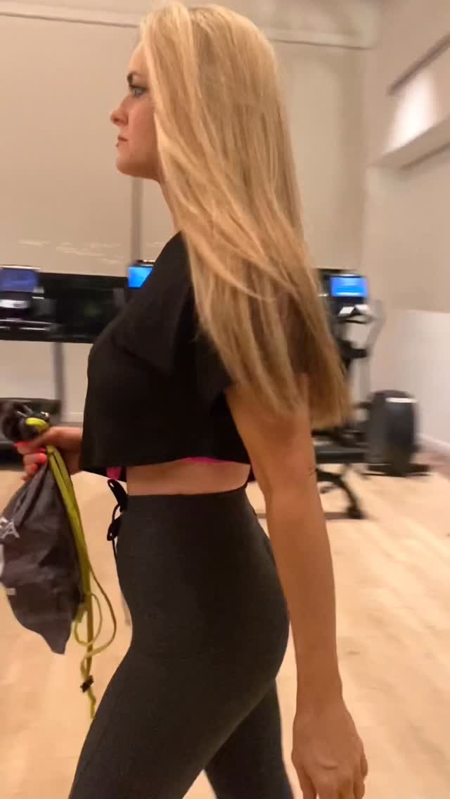 Instagram post by @thevegan8 for Sprout Living. Caption reads: @sproutliving my favorite protein powder and [...].