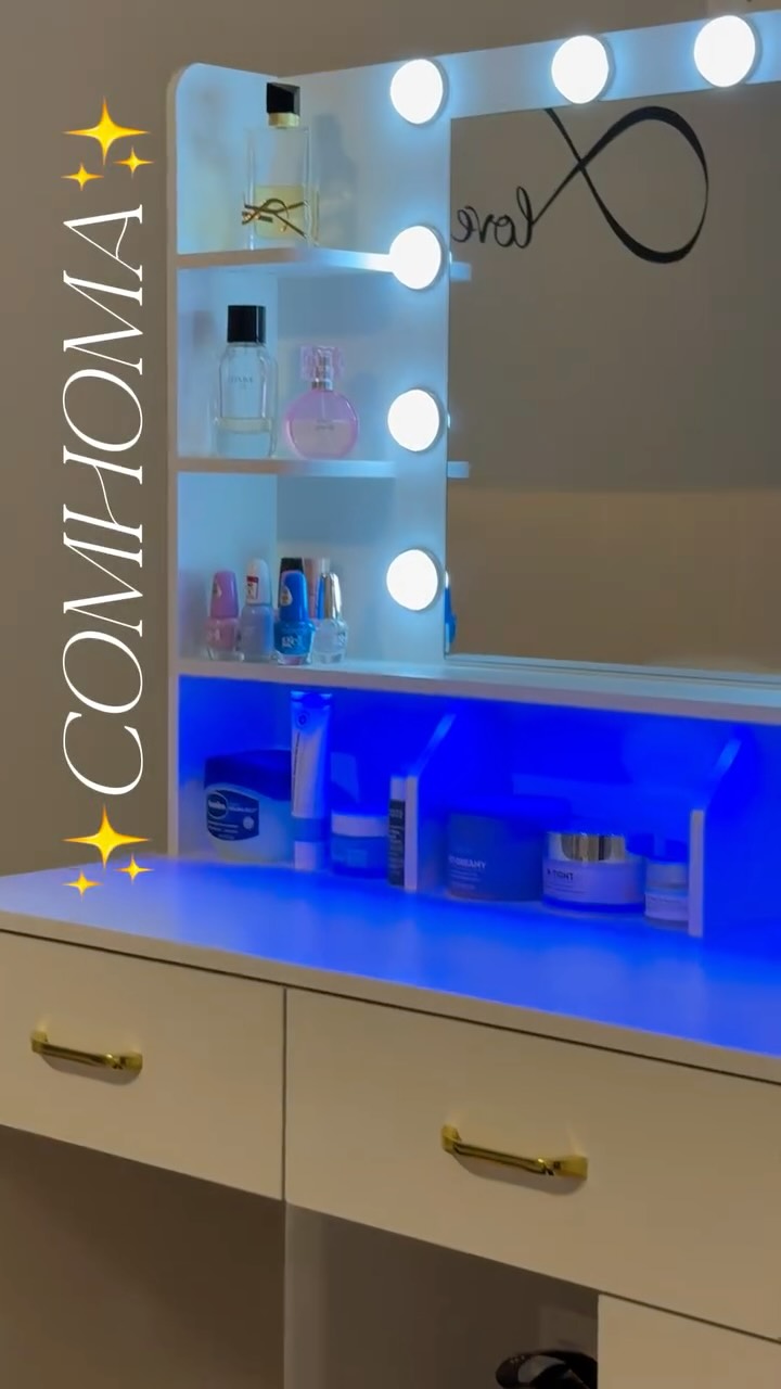 Instagram post by @dilarainusa for COMHOMA. Caption reads: Obsessed with my new COMHOMA Vanity Desk 😍✨
It....