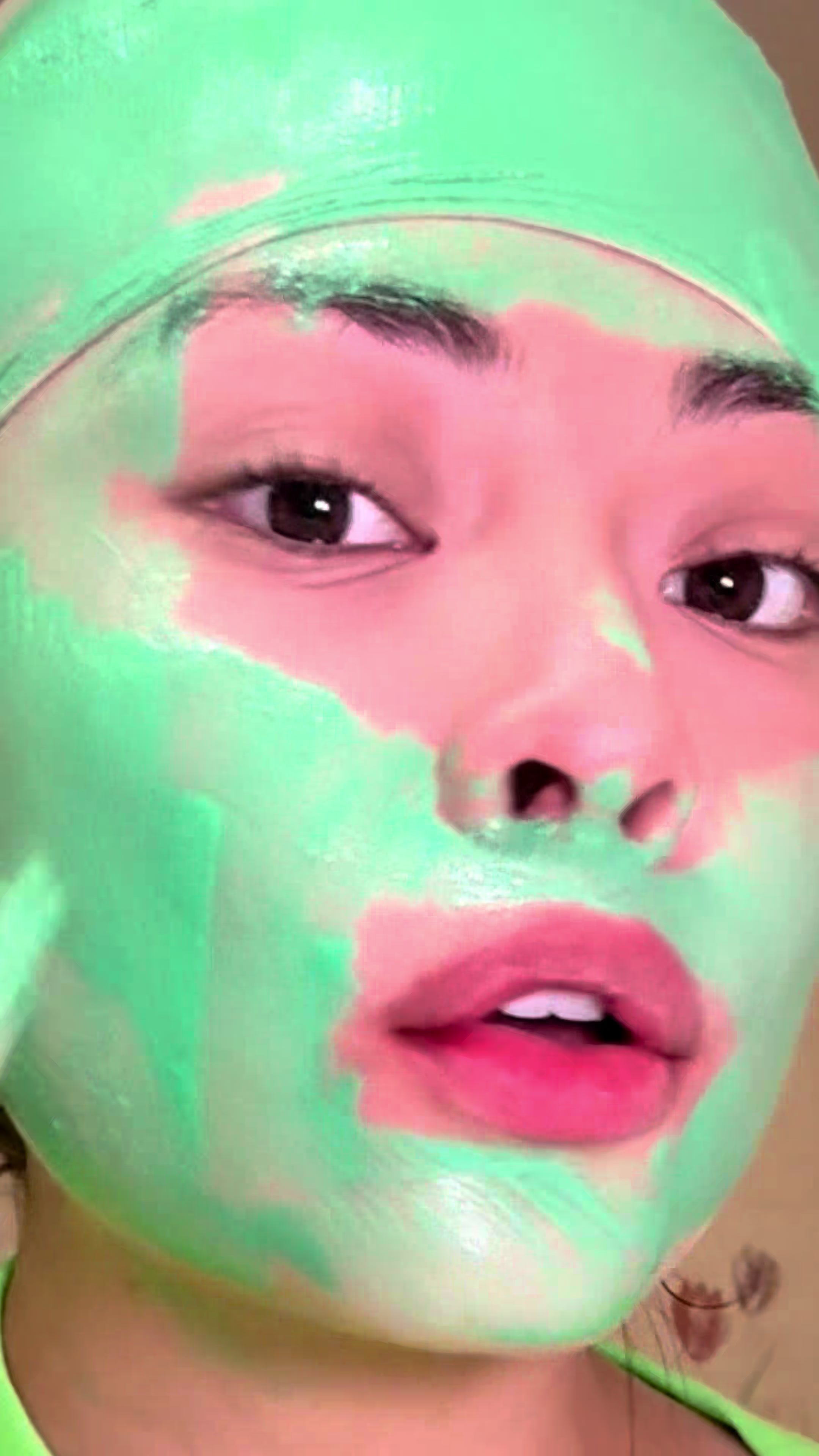 TikTok post by @samanthayve for Starry. Caption reads: #starrypartner lime is my bf FYI 🤭@Starry .