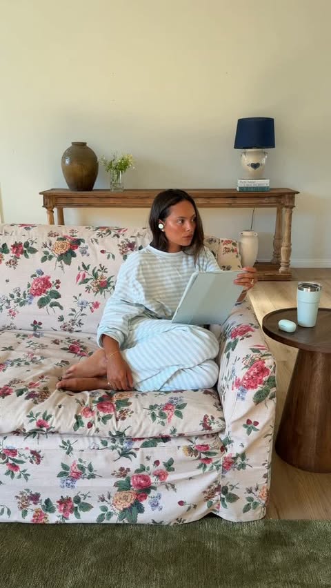 Instagram post by @laurenmailecrane for Bose. Caption reads: [...] coming with me everywhere this summer. @bose....