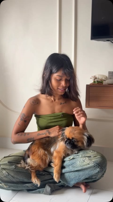 Instagram post by @sunnasejal for Nimyle. Caption reads: [...] bhi zyada rakhti hoon. 🐶❤️ Thanks to....