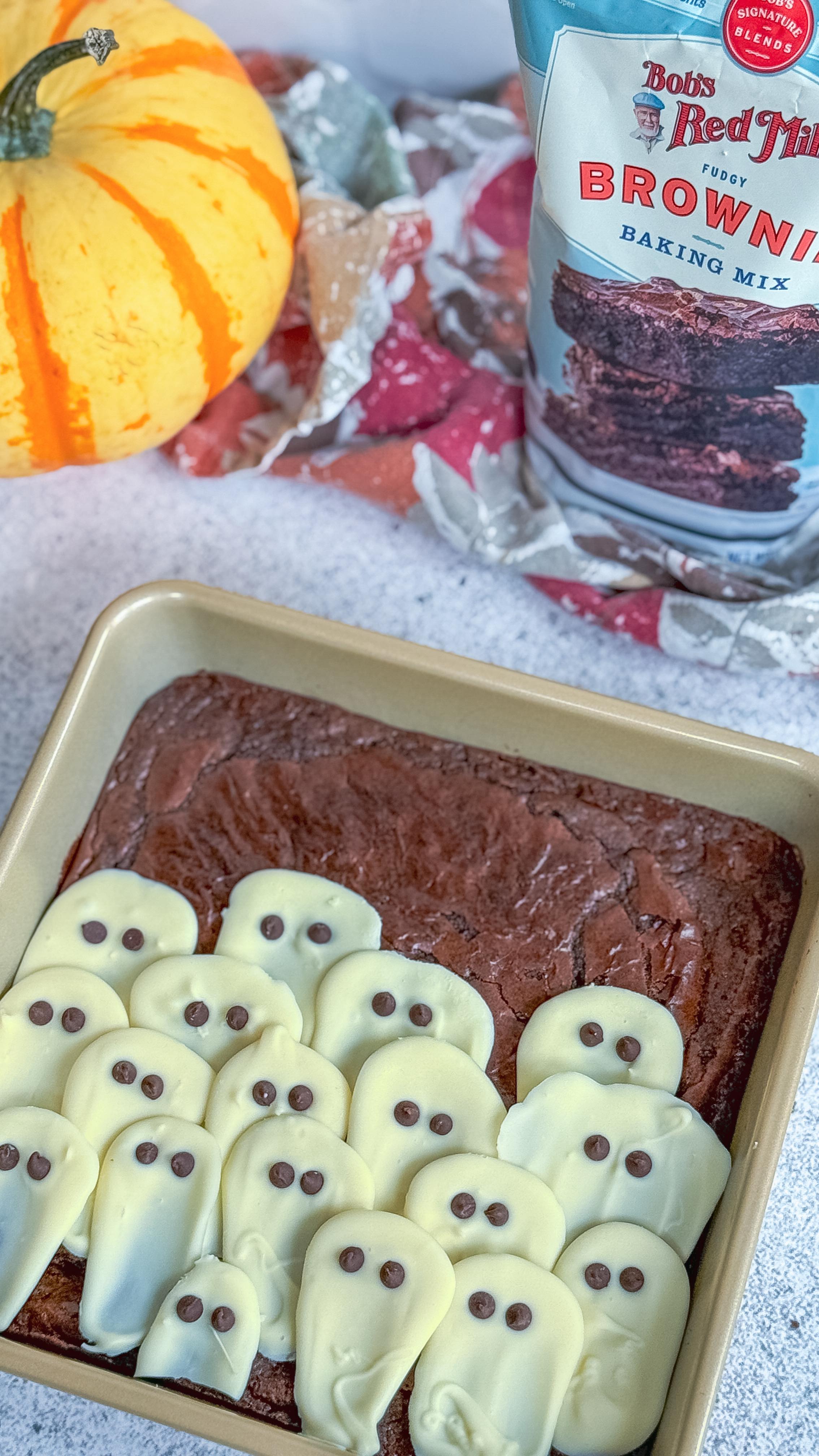 Instagram post by @makefoodlovely for Bob's Red Mill. Caption reads: 🍫 👻 BOO-ROWNIES👻 🍫 

These fudgy ghosts just....