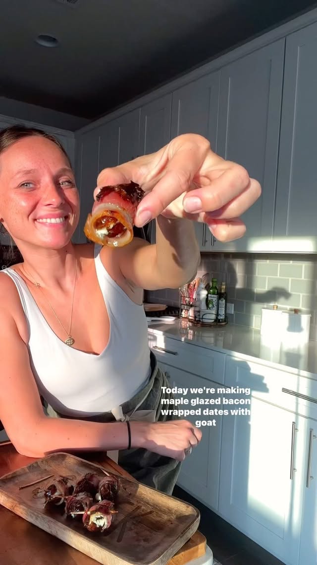 Instagram post by @dliciouslyinspired for Joolies. Caption reads: [...] wrapped dates I love using organic Joolies....