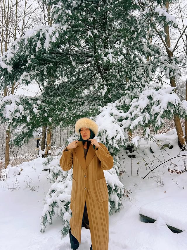 Instagram post by @brass__tacks for Banana Republic. Caption reads: As it turns out a red dress goes really great with....