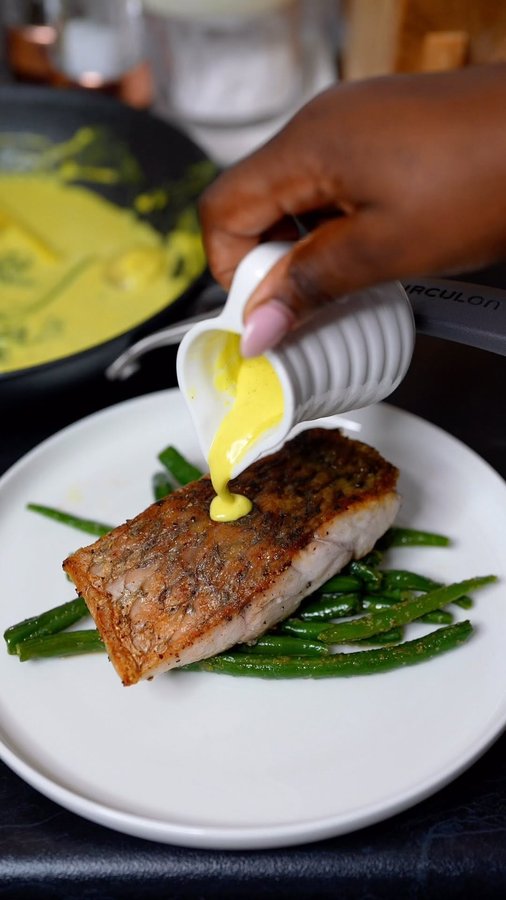 Instagram post by @eatsbyteks_ for Circulon. Caption reads: #ad @circulon.australia 
Fish is the best dish....