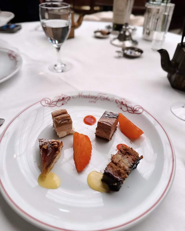 Instagram post by @miria_fujita for Her lip to. Caption reads: 🎂🌼.