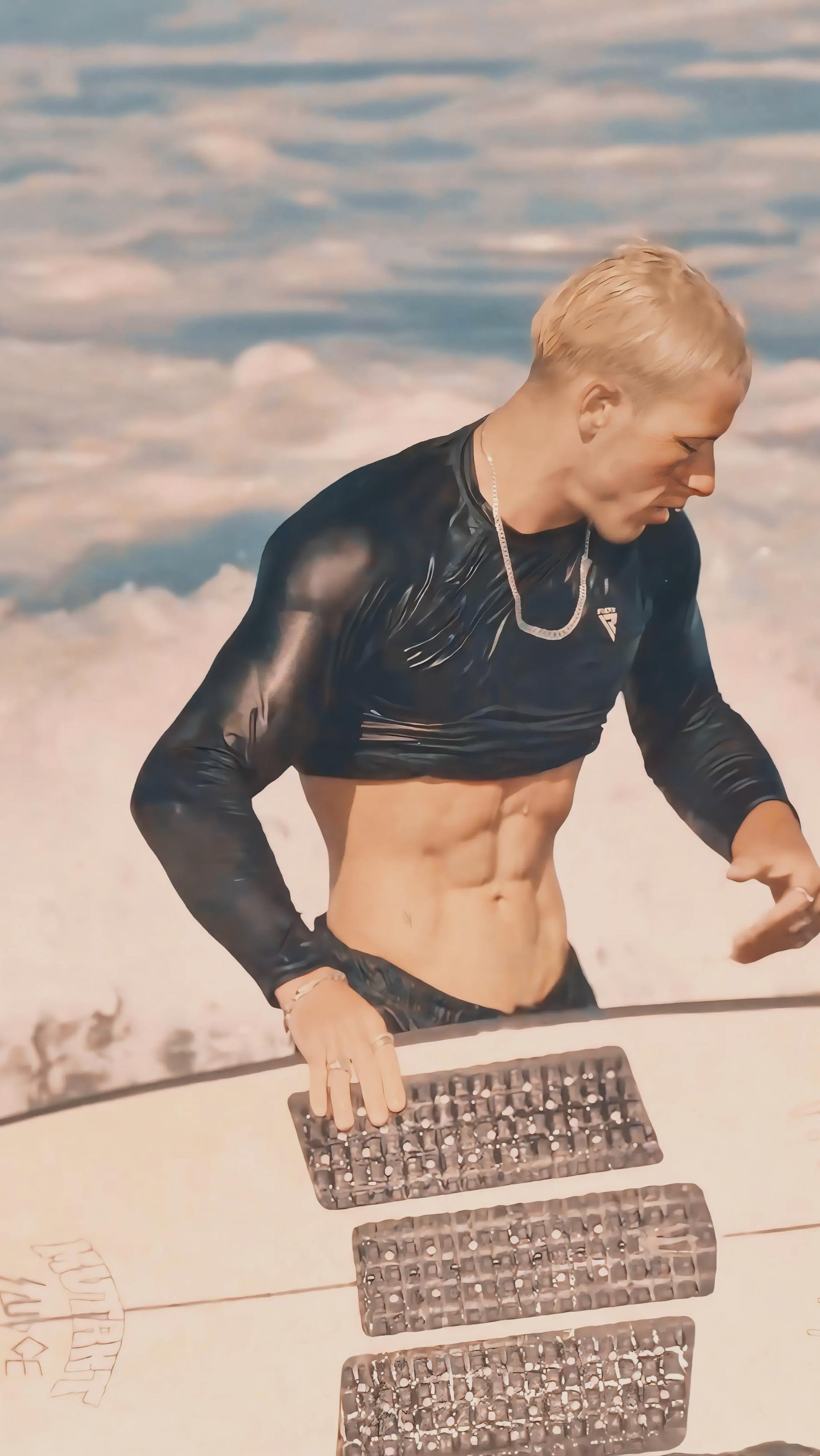 Instagram post by @taz_skylar for Visit Maldives. Caption reads: 🌊.