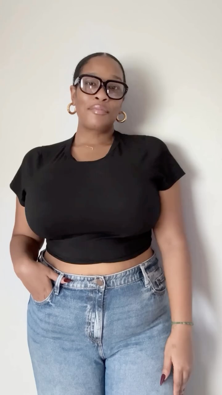 Instagram post by @essiegolden for Elomi Lingerie. Caption reads: Living my life beyond its limits.
 
If you have....