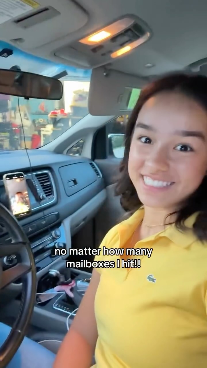 Instagram post by @justjulesog for LISEN. Caption reads: LISEN Suction Phone Holder is what I use all [...].