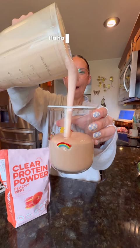 Instagram post by @jenna_bariatricbestie for Clean Simple Eats. Caption reads: [...] he deserves all the credit!! 🤭....