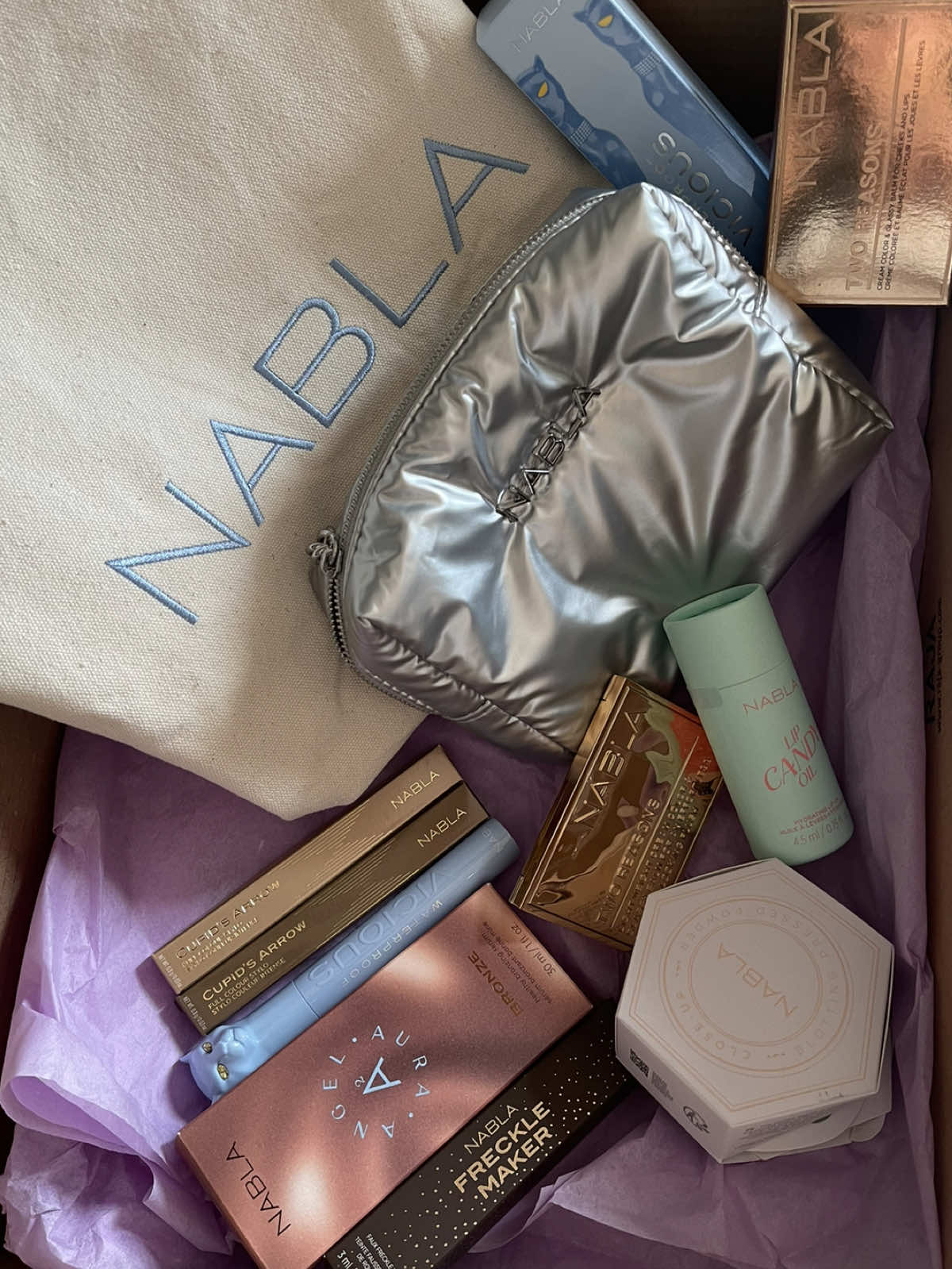 TikTok post by @immeemyy for NABLA Cosmetics. Caption reads: @NABLA Cosmetics grazie di cuore🩷🩵 [...].