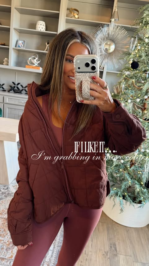 Instagram post by @moderndaymama1 for FP Movement. Caption reads: [...] Don’t know her when it comes to @fpmovement....