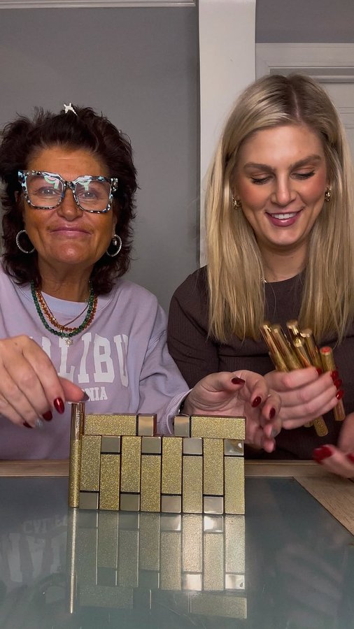 Instagram post by @hollywould11 for Vivienne Hu. Caption reads: [...] Thanks mom 🙃 but now with the full....