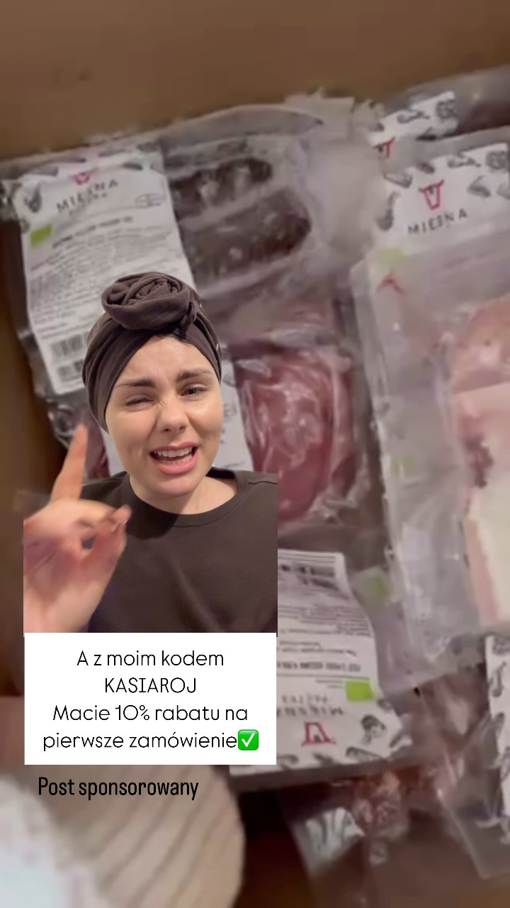 Instagram post by @kasia_roj for Mięsna Paczka. Caption reads: Uwielbiam to ECO mięso, mięciutkie i pyszne. 
A....