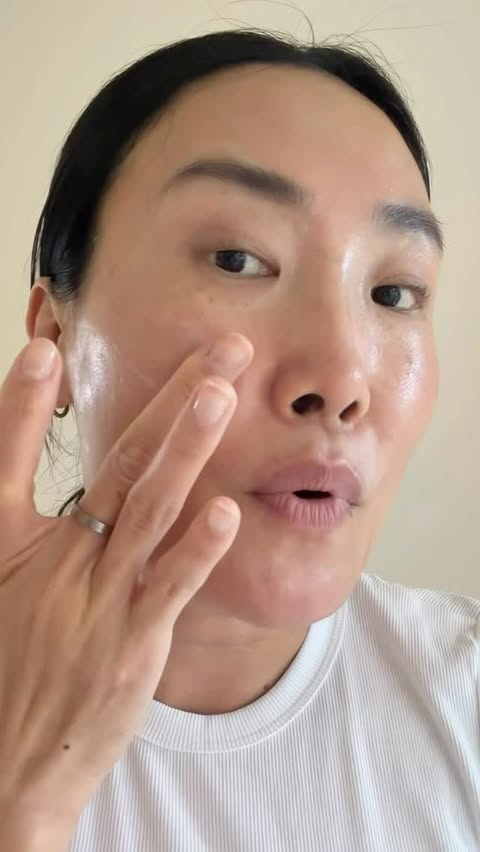 Instagram post by @kellyzhangagency for ILIA. Caption reads: [...] all the time. Lately I’ve been using....