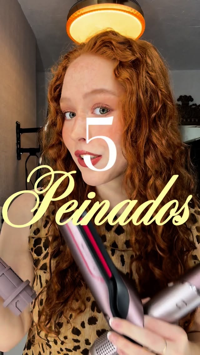 Instagram post by @andrea_denigris for Shark Beauty. Caption reads: Cuál peinado fue su favorito?? 💕🎀....
