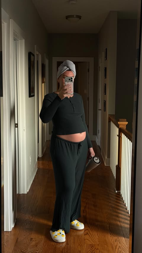 Instagram post by @dana_anastasia_ for Pacific Foods. Caption reads: that smoothie though✨ is this the future Greek mom....