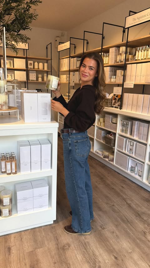 Instagram post by @laurengracelife for The White Company. Caption reads: [...] I love more than a browse around....