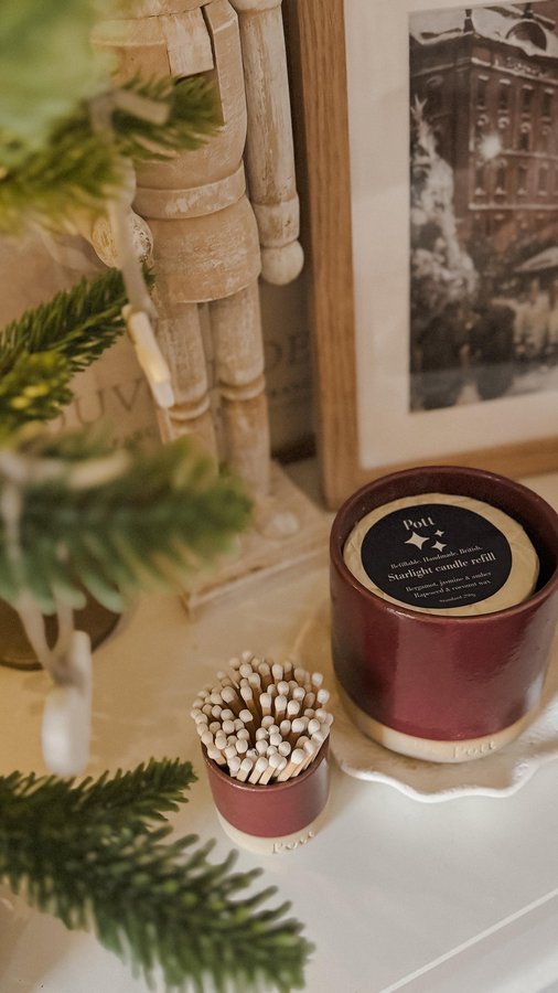 Instagram post by @samanthajoyhome for Pott Candles. Caption reads: [...] and the limited edition festive @pottcandles....