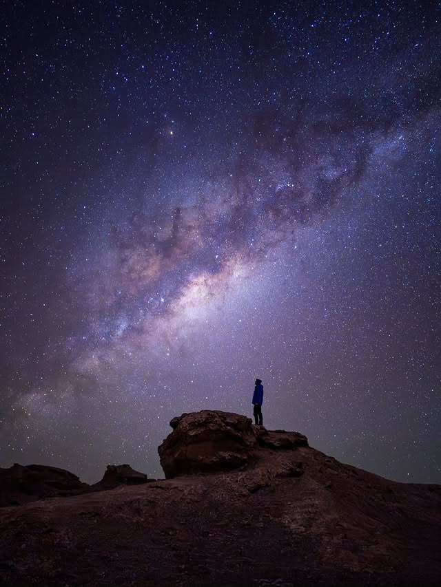 Instagram post by @roycebairphoto for Xiaomi. Caption reads: [...] with your phone, my answer is 'yes' ✨😊....