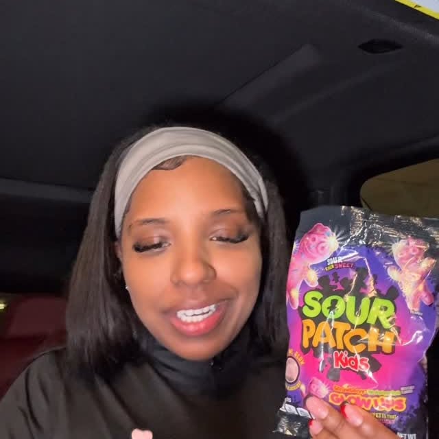 Instagram post by @leilaandstitch for Sour Patch Kids. Caption reads: [...] to @7Eleven for a Slurpee… left with....