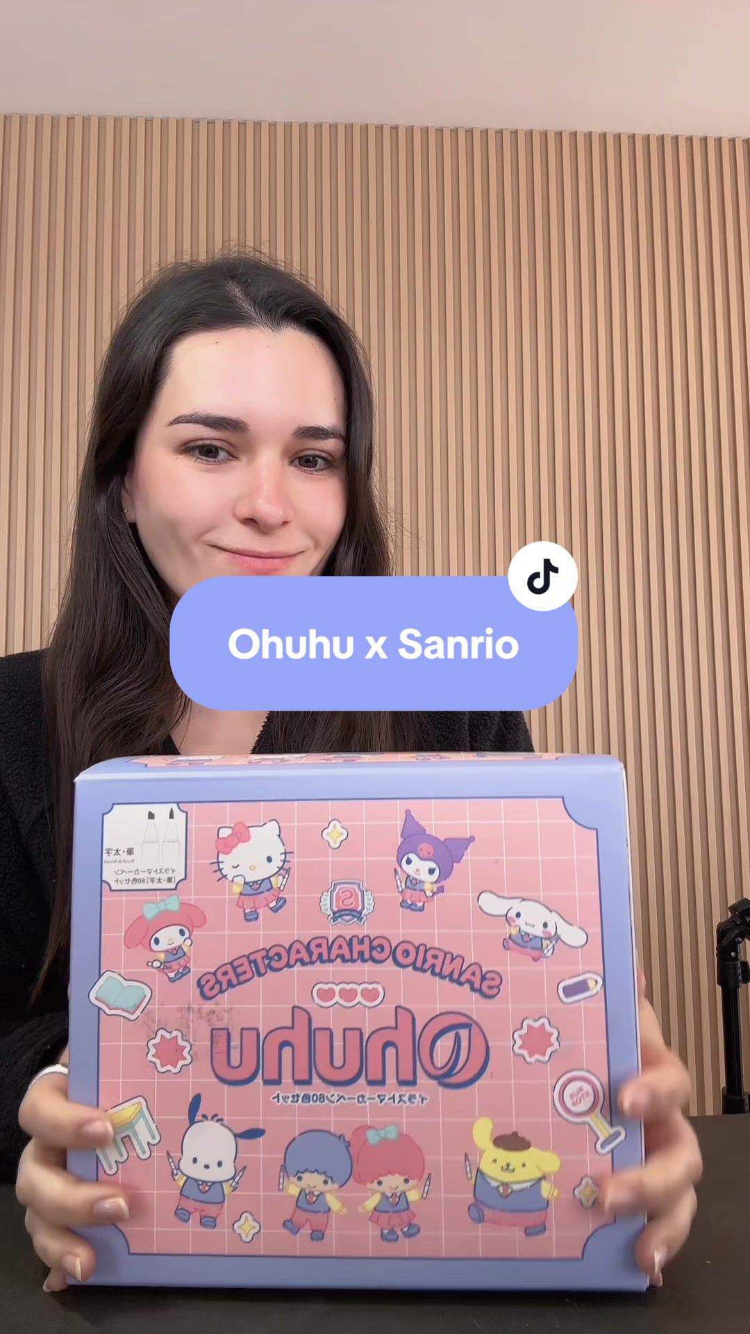 TikTok post by @relajarteconarte for Ohuhu. Caption reads: Unboxing del set de marcadores de @Ohuhuart en....