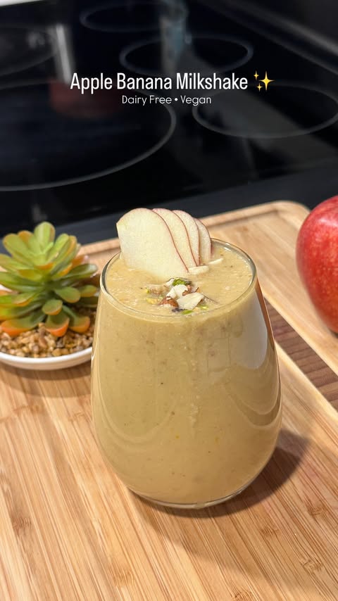 Instagram post by @foodbyvipcy for Almond Cow. Caption reads: [...] fresh almond coconut milk using my Almond....