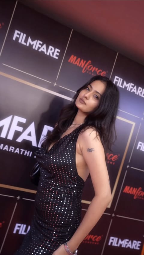 Instagram post by @deepxshikha for Manforce Condoms. Caption reads: [...] and pure King energy. #Manforce....