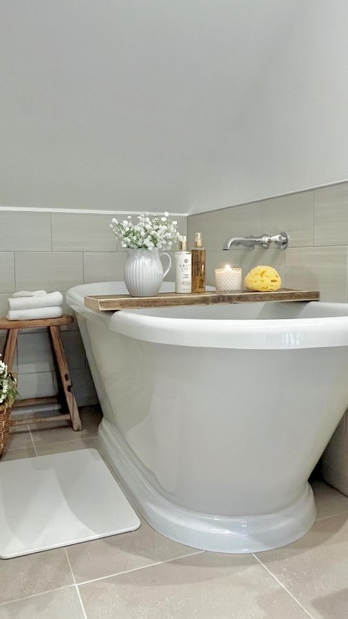 Instagram post by @acorn_barn_conversion for Artsy Mats. Caption reads: 🤍🌿B A T H R O O M🌿🤍

Happy Tuesday

I hope....