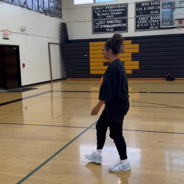 Instagram post by @rheina_ale for Silk. Caption reads: #SilkPartner I always say this to my team: [...].