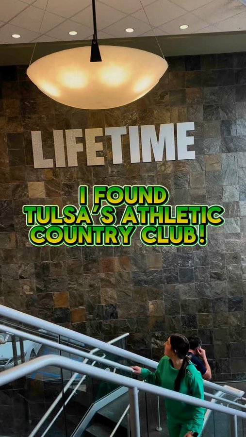 Instagram post by @brookecbellendir for Life Time. Caption reads: [...] the #newyear so let me show you why....