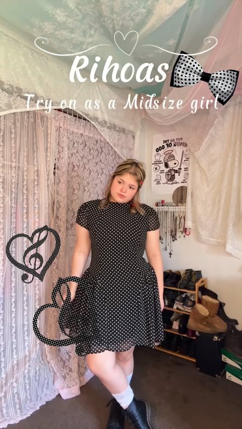 Instagram post by @styledbyjenstar for Rihoas. Caption reads: 🌸 Trying on @rihoas_official as a Midsize girl🌸....