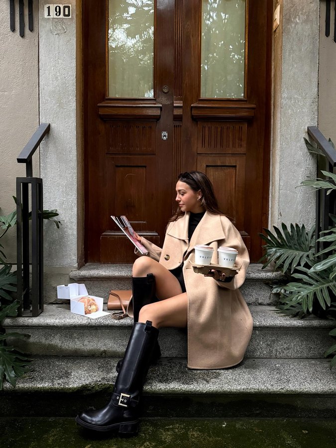 Instagram post by @fernanda_samano for Armani Exchange. Caption reads: The Autumn Edit 🍂🍁 ft. @armaniexchange.