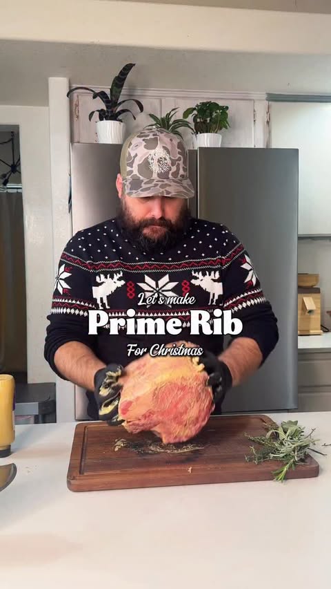 Instagram post by @lowkeyhomestead for Monument Grills. Caption reads: [...] get more product information from....