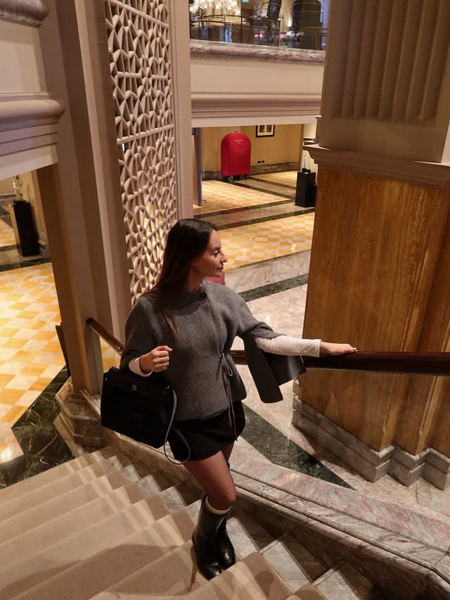 Instagram post by @orasiseninburasibenim for Hyatt. Caption reads: Pazar keyfidir , Jazz&Brunch 🎶🍴....