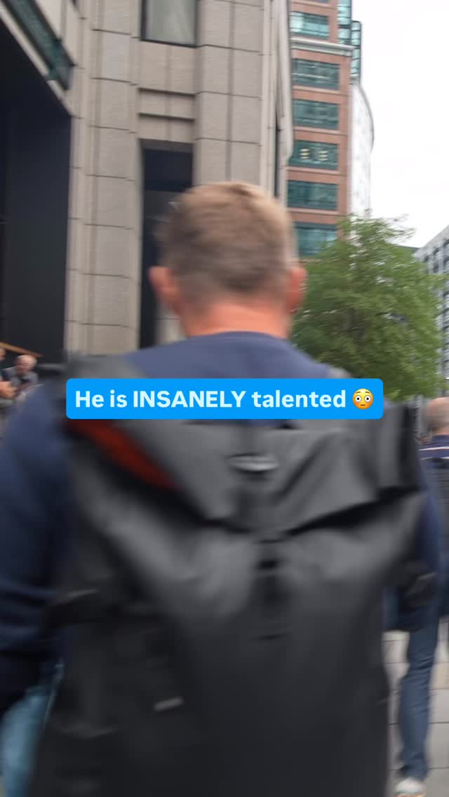 Instagram post by @simonsquibb for Tide. Caption reads: I did NOT see this coming… 😱

Comment TIDE and....