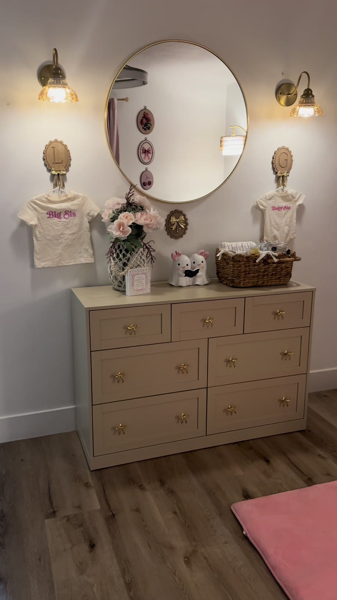 TikTok post by @idania_beautylog for Royalcraft. Caption reads: [...] #furniture #roomsetup @Royalcraft Home.