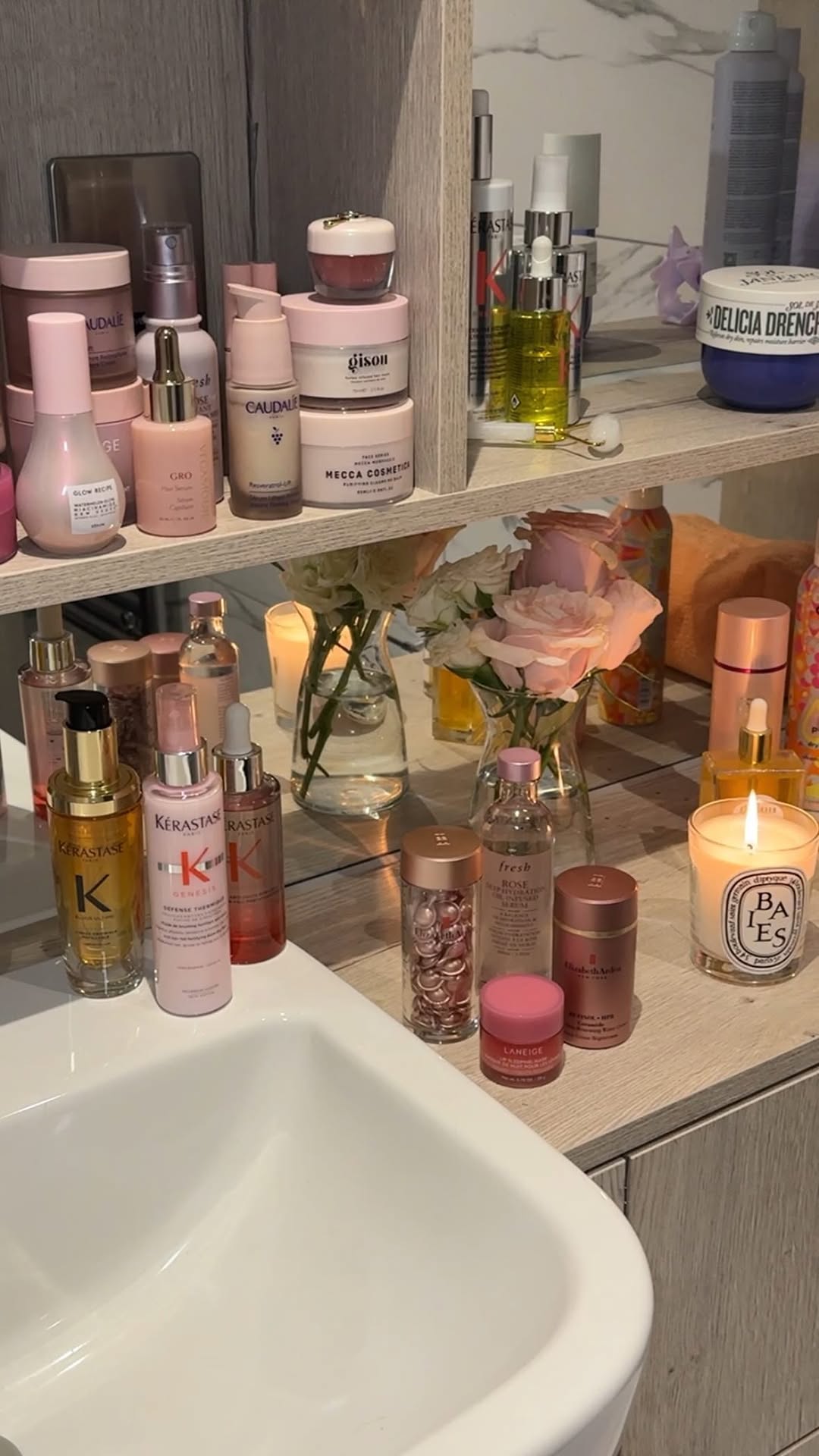 Instagram post by @byemmaleah for FRESH. Caption reads: friday night everything reset 🛁🎀 so needed after....