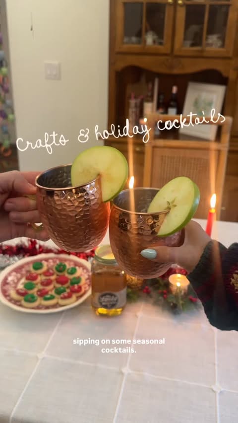 Instagram post by @laurenssuitcase for Ole Smoky Distillery. Caption reads: Holiday hosting season is here, and I’m sharing....