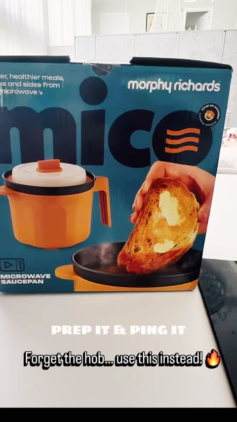 Instagram post by @clairewoodslifestyle for Morphy Richards. Caption reads: [...] be my new favourite! 😍 Meet the Morphy....
