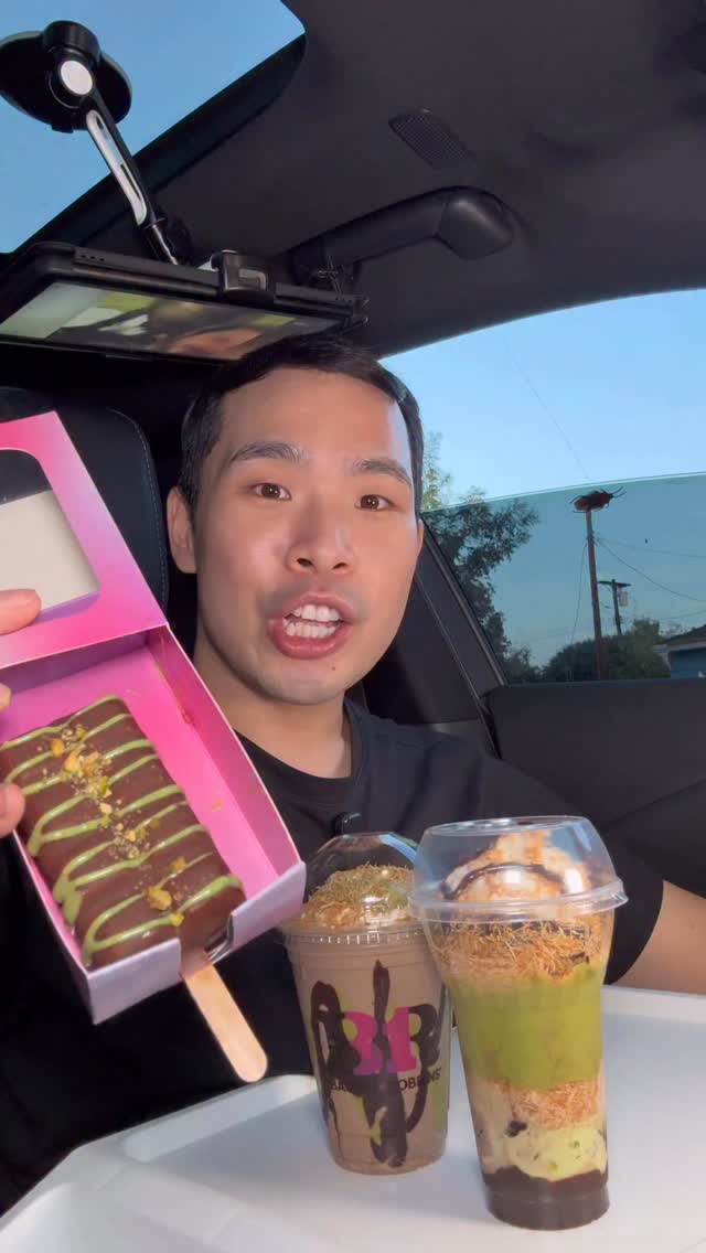 Instagram post by @asianchowdown for Baskin-Robbins. Caption reads: @baskinrobbins #baskinrobbins #icecream #dessert....