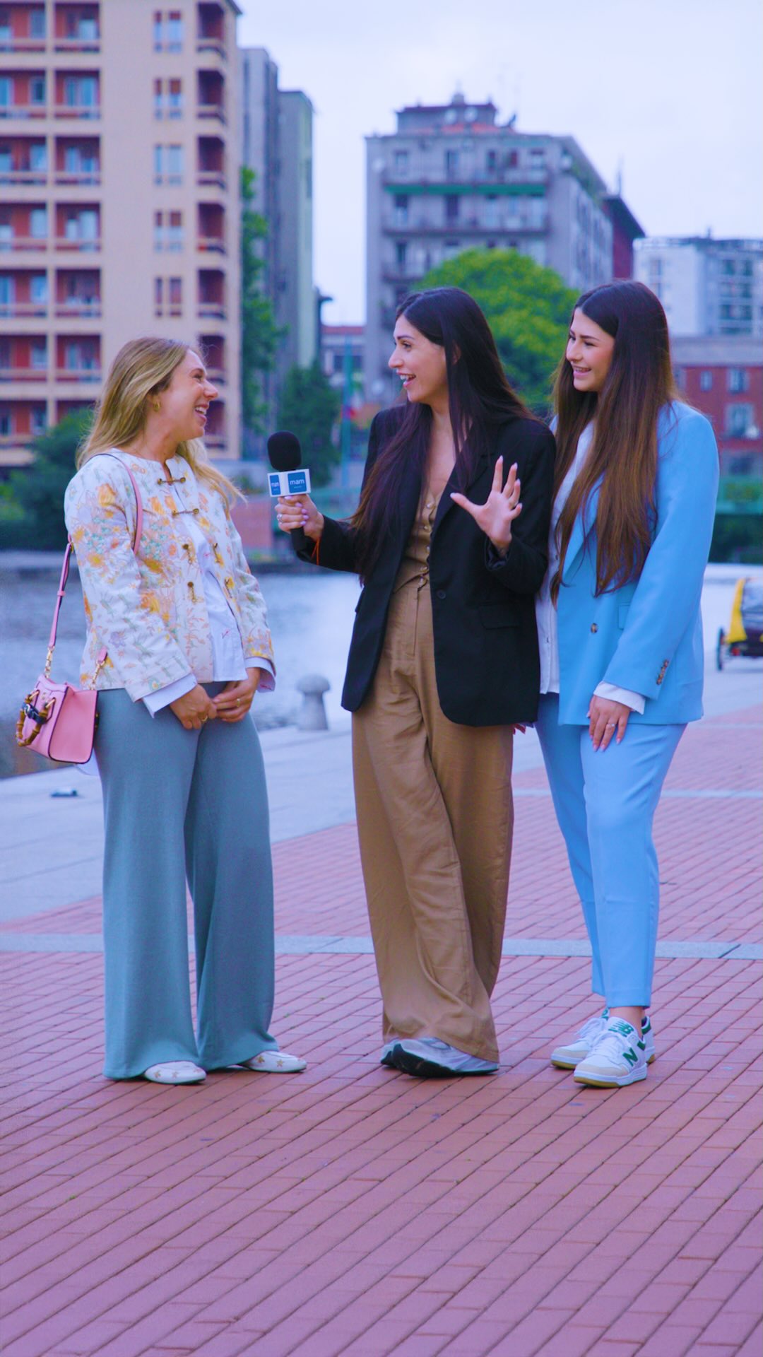 Instagram post by @ostetricamarti for MAM Baby Italia. Caption reads: Abbiamo dato voce alle future mamme e....