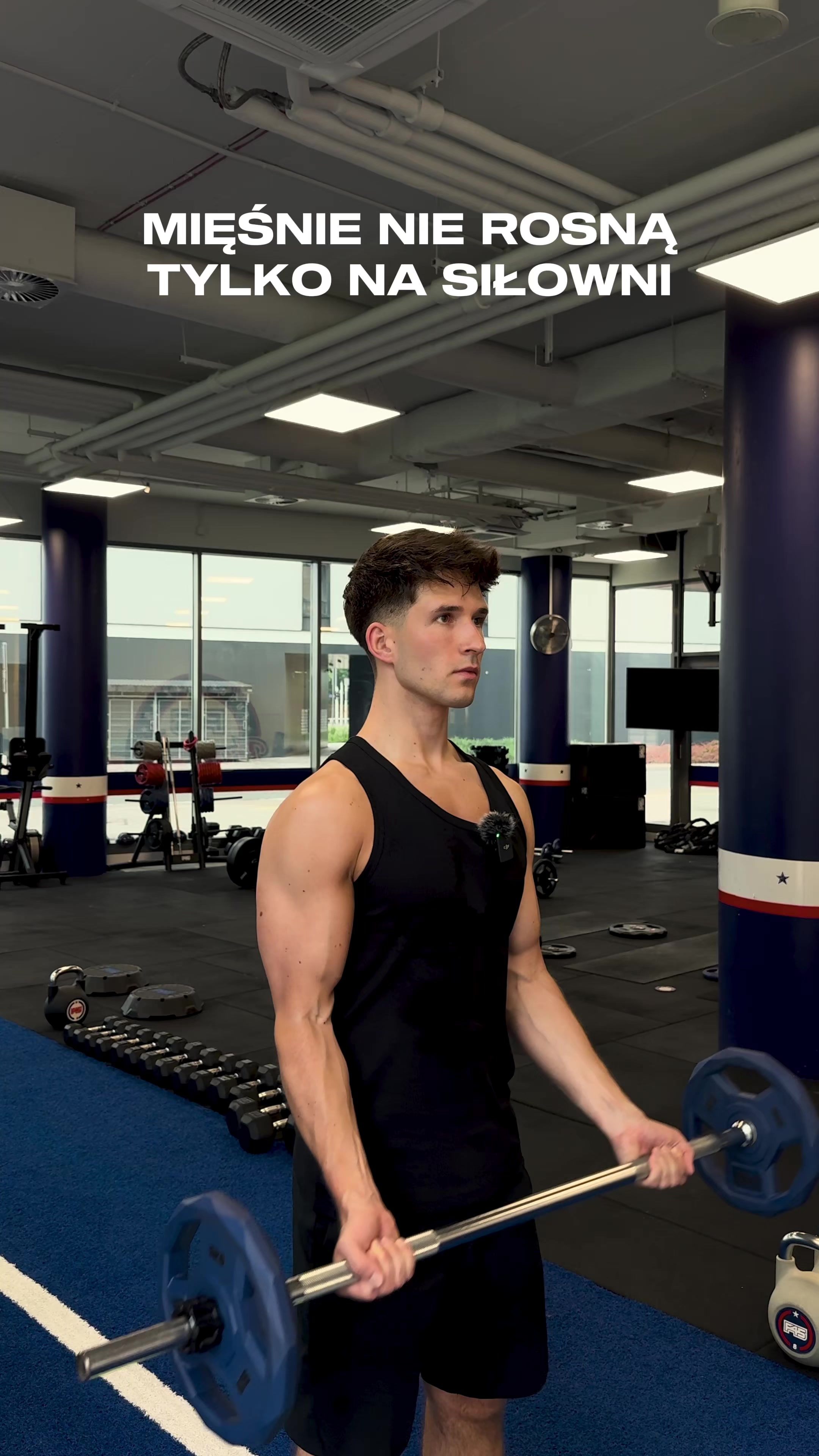 TikTok post by @kubanowo for Mlekpol. Caption reads: Mięśnie nie rosną tylko na siłowni! 💪🏼 Rosną,....