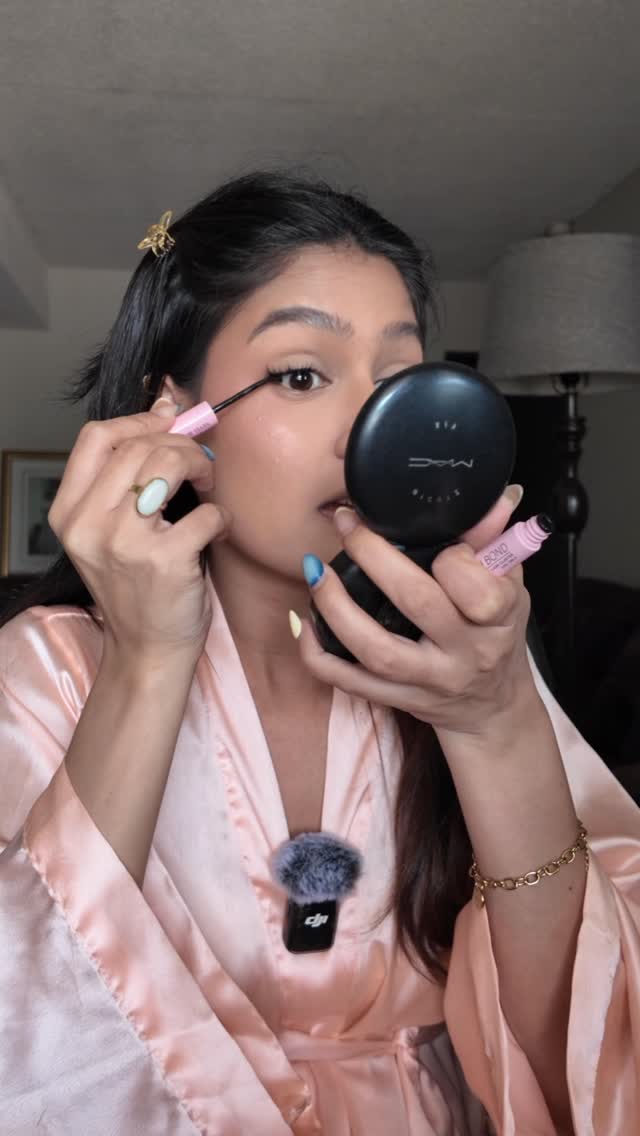 Instagram post by @akritiyadaav for VeyesBeauty. Caption reads: Struggling to wear a lashes here is the easy way....