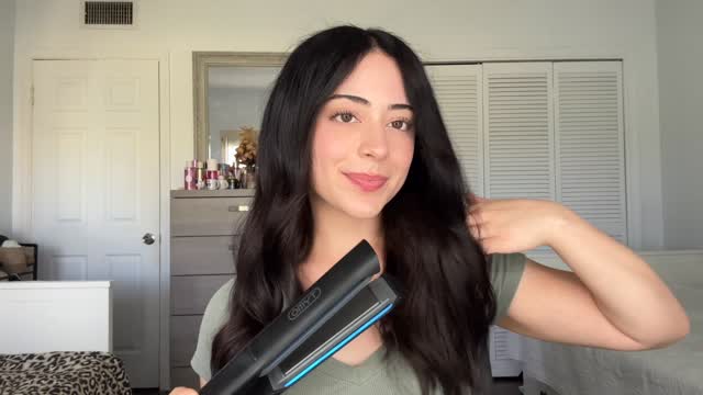 Instagram post by @sophiaacsta for TYMO Beauty. Caption reads: This straightener is amazing! 💕 #Tymobeauty #Tymo....