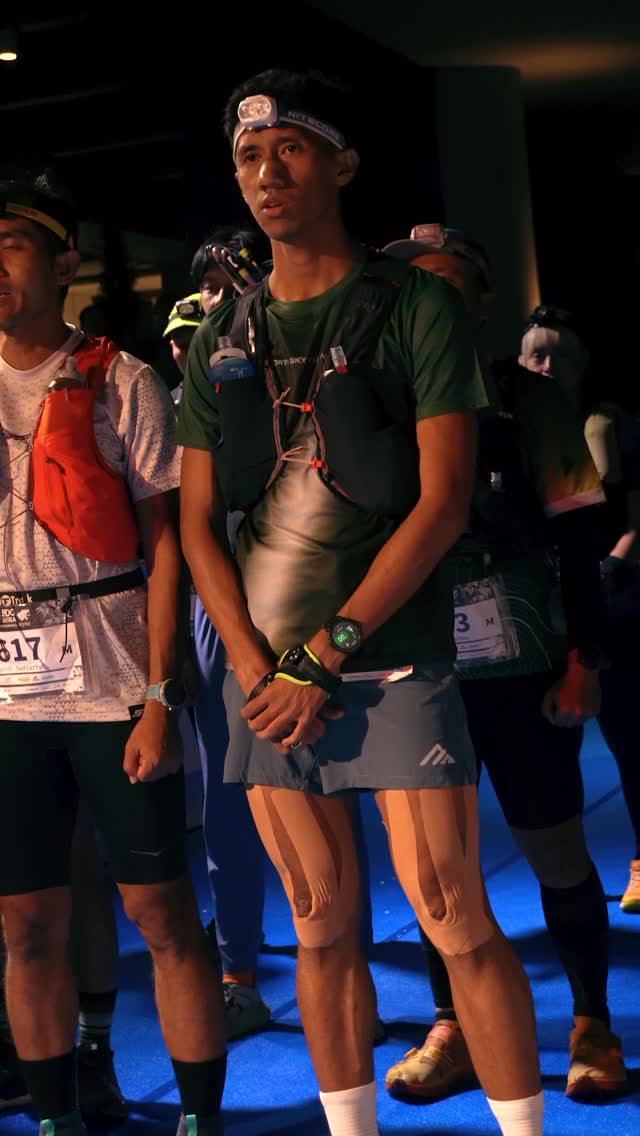 Instagram post by @taofikhidayat8 for Amazfit. Caption reads: Di balik setiap langkah, ada kisah tentang daya....