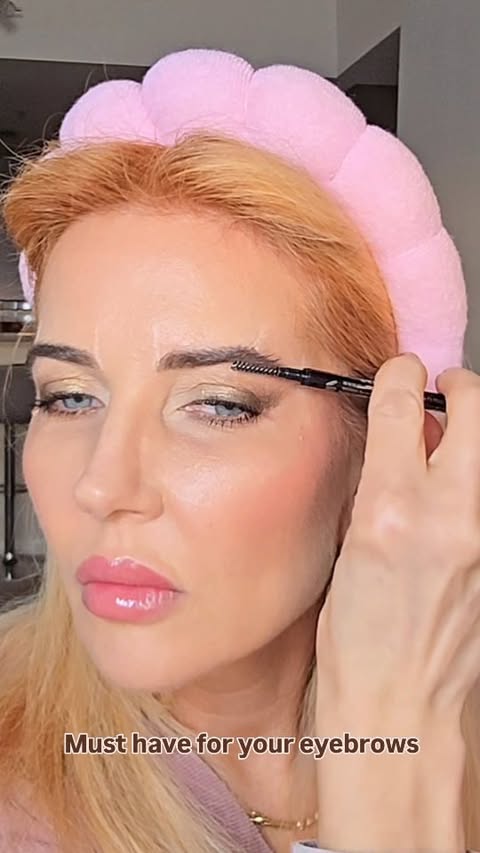 Instagram post by @ugc_byjulia for Billion Dollar Beauty. Caption reads: Color & Control with Billion Dollar Beauty!🤩🌟 My....