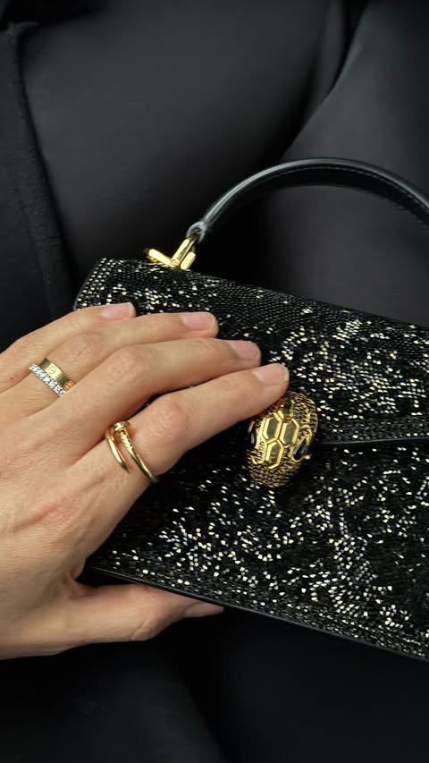 Instagram post by @steffiesolbach for Mytheresa. Caption reads: a festive dinner look for Christmas

Christmas....