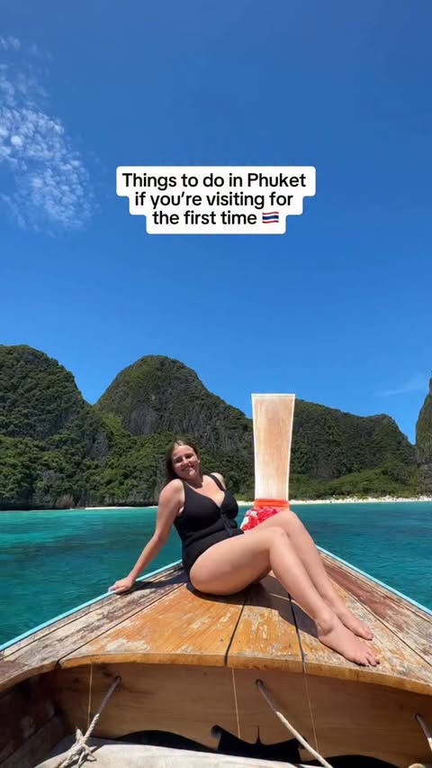 Instagram post by @elises.traveldiary for Singapore Airlines. Caption reads: [...] for 12% off Thailand flights with Singapore....